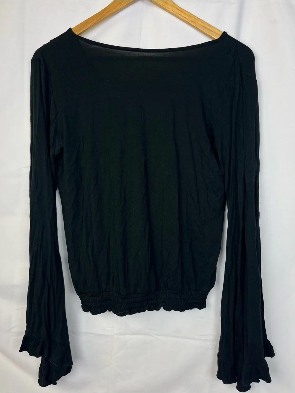 American Eagle Soft & Sexy Ruffle Bell Sleeve Surplice Top in Black Size S‎